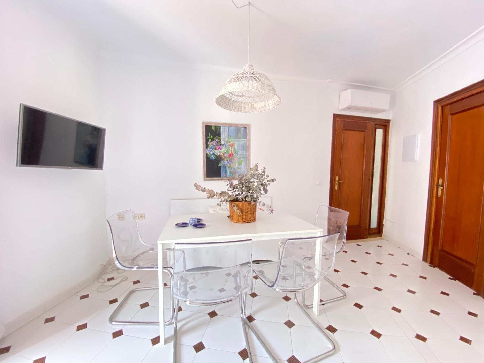 Casa Miguel - 3 Beautiful Apartments Availabe Sayalonga Exterior photo