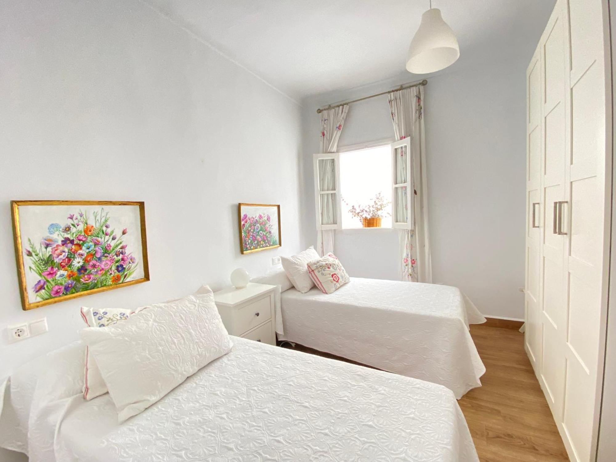 Casa Miguel - 3 Beautiful Apartments Availabe Sayalonga Room photo