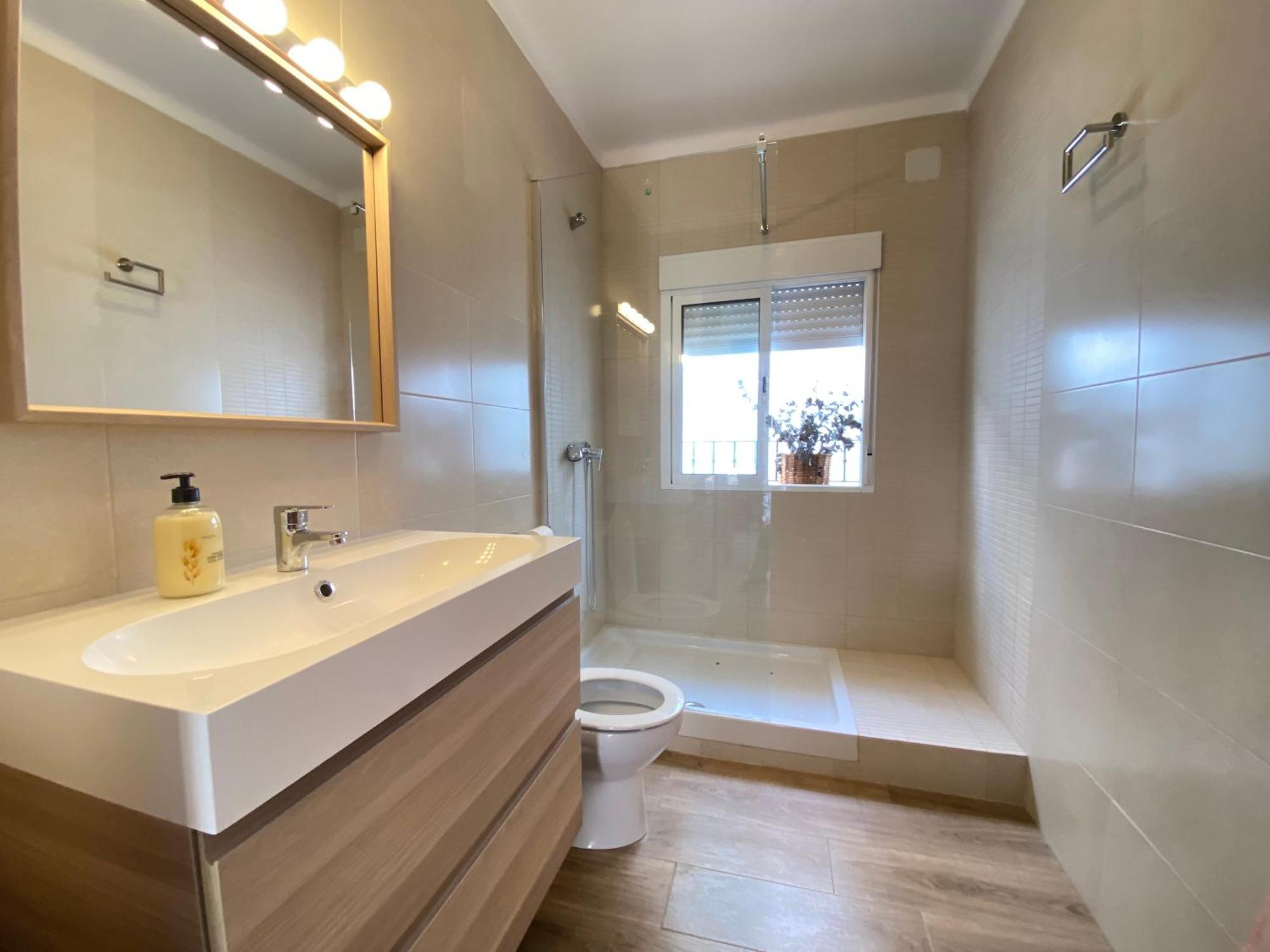Casa Miguel - 3 Beautiful Apartments Availabe Sayalonga Room photo